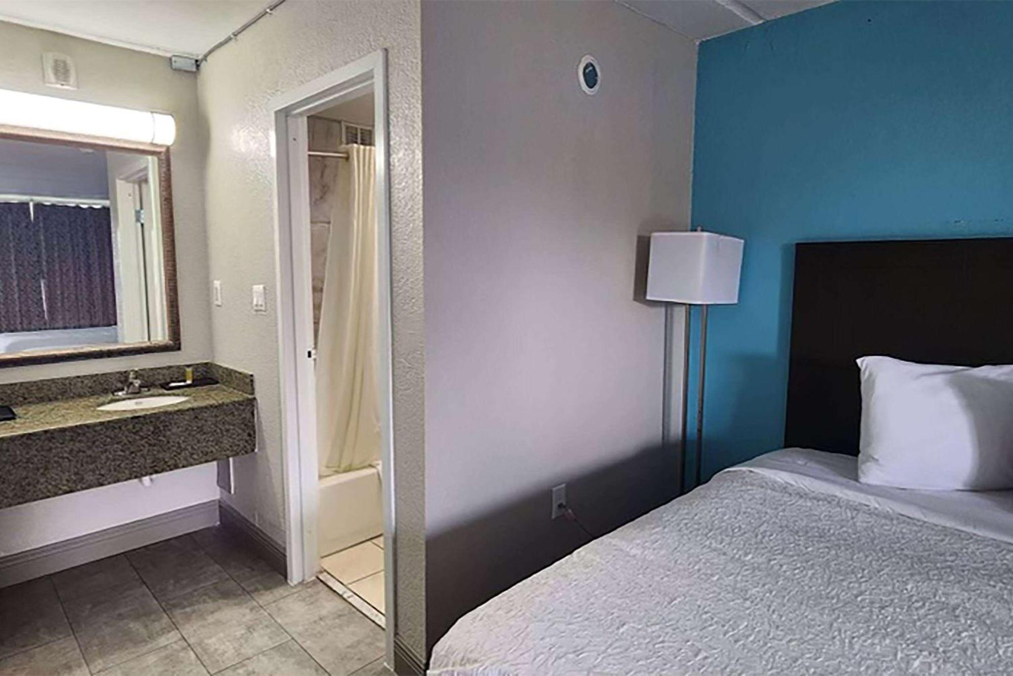 Travelodge By Wyndham Kingsland Ga Екстер'єр фото